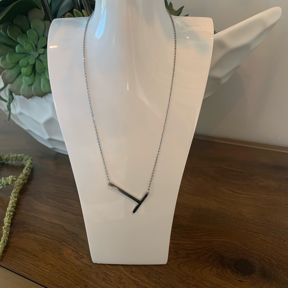 Initial   ‘T’ necklace!